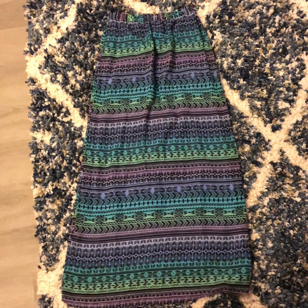 Forever 21 Long skirt